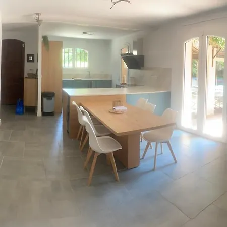 Magnifique Avec Piscine Villa *